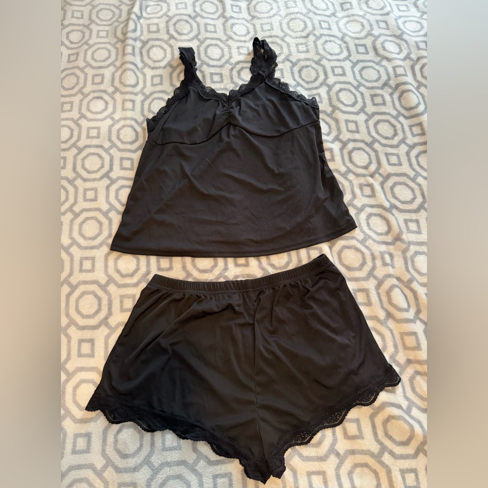 Elegant Black Lace Trim Sleepwear Set